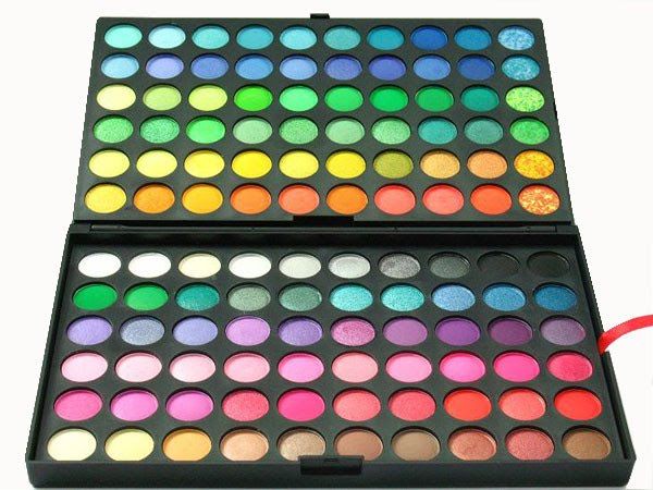 Paleta com 120 sombras